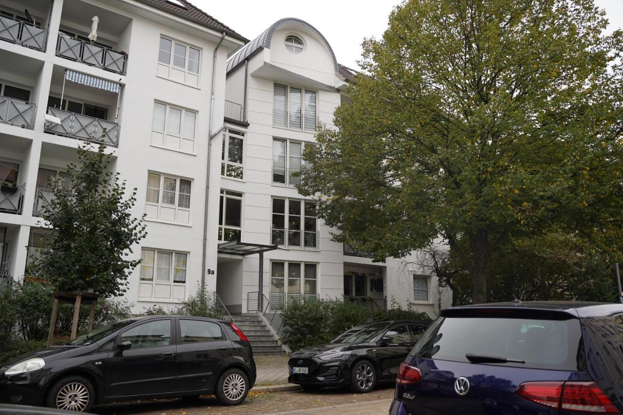 Raum921 - Stilvolles Apartment - Wlan, Tiefgarage, Kueche, Netflix Magdeburg Eksteriør billede